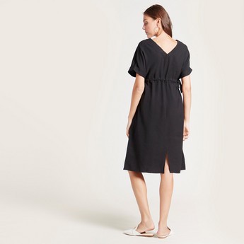 Love Mum Maternity Solid V-neck Wrap Dress with Short Sleeves