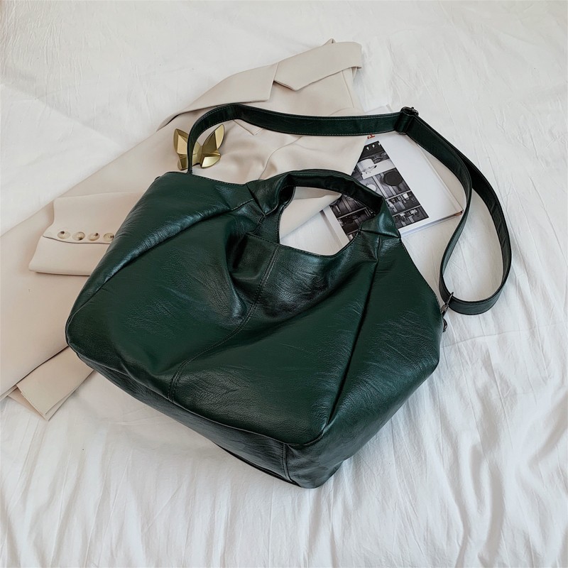 Green Unique Women Shoulder Bags Design Large Shopping Bag Large Capacity Hobos Bag Lady Soft Leather Messenger Bag Sac