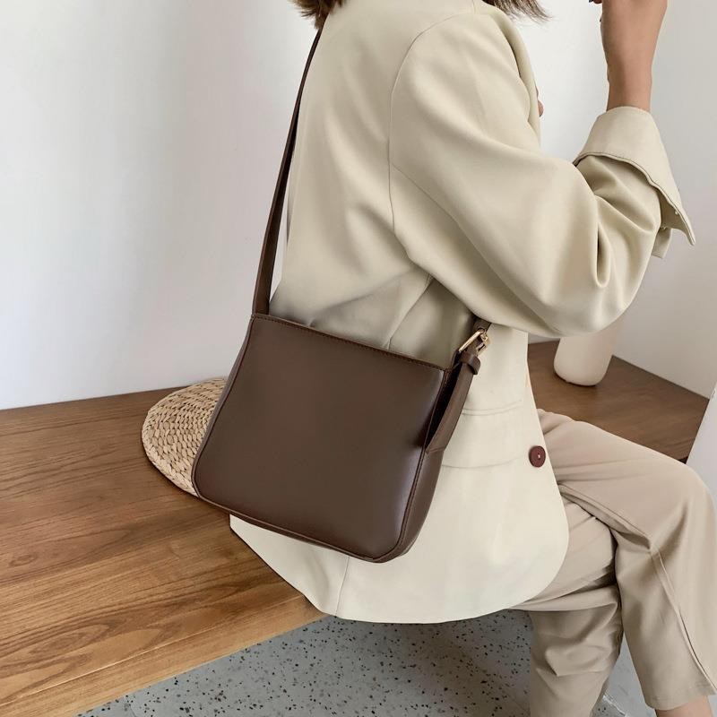 DIGERUI Women's Bag 2022 Vintage PU Leather Bucket Bags Simple OL Passenger Bag Messenger Bag Female Shoulder Crossbody Bags