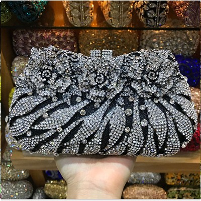 18 Colors Wedding Formal Dinner Clutch Women Golden Crystal Hand Evening Bags Metal Clutches Bags Flower Purse Wedding Purse