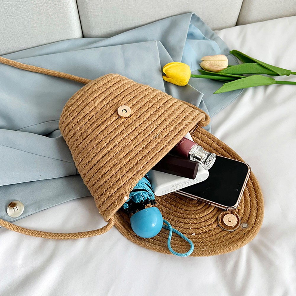 Fashion pearl ladies straw bag 2022 summer new hand-woven straw shoulder bag bohemian beach messenger flap small bucket bag