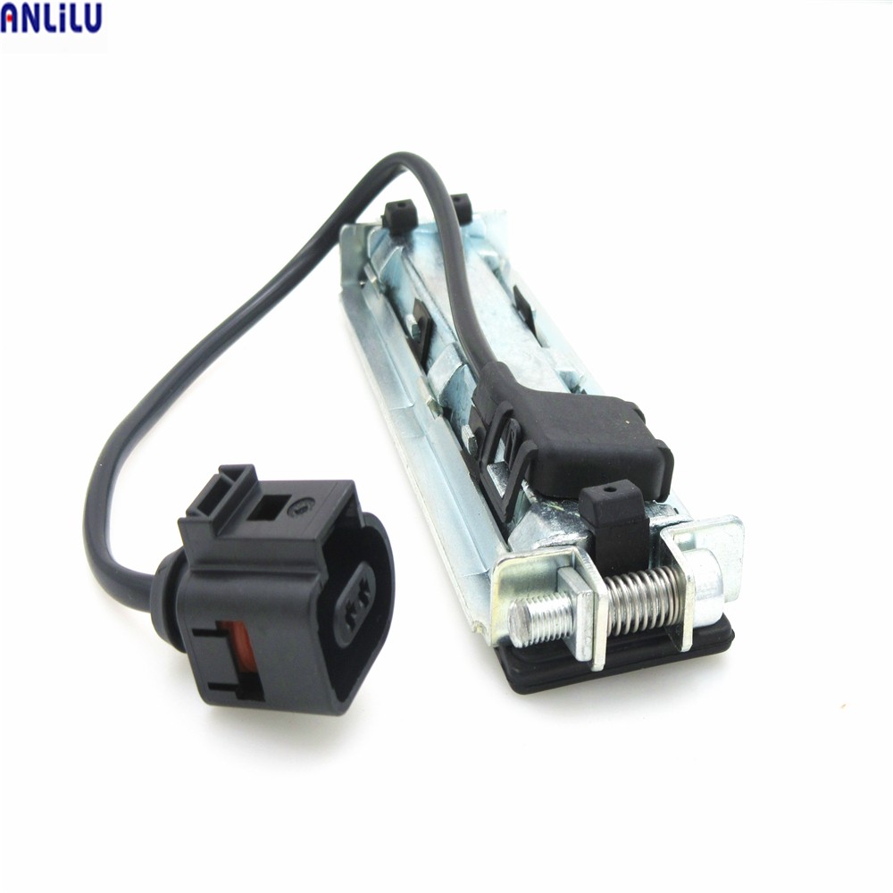 Tailgate Cover Electric Lock Actuator Switch 3B9827566D Suitable for V -W Passat Polo 3B9827566