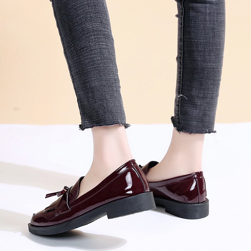 Rimocy Patent Black Leather Women Loafers Flat Shoes Women Spring 2022 British Tassel Casual Flat Ladies Shoes