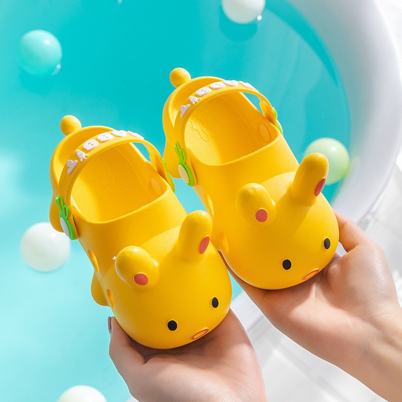 Baby Summer Slippers Cartoon Shoes Baby Flip Flops Indoor Slippers Child Cartoon Non-slip Bunny Beach Swimming Slippers Kids