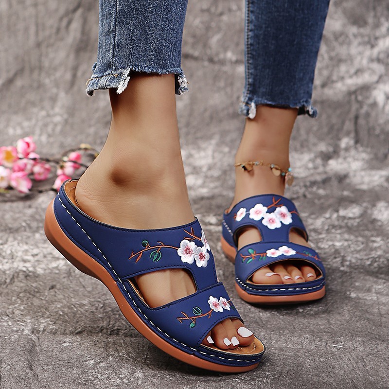 Rimocy Floral Embroidery Women Slippers Soft Bottom Beach Beach Women 2022 Summer Slip On Sandals Plus Size 43 Mujer Flip Flops