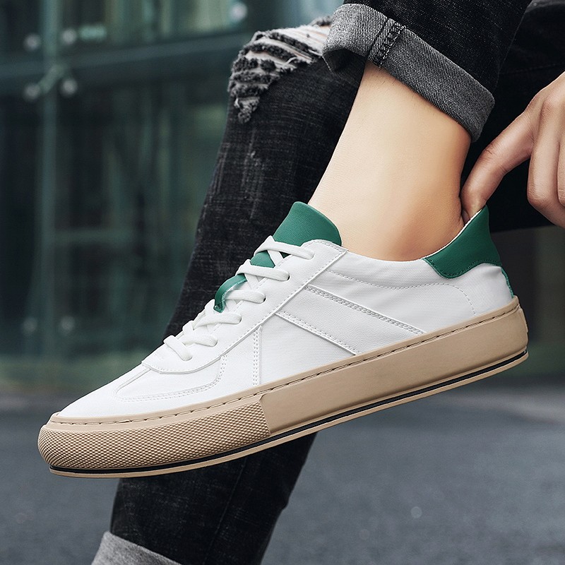 Non-leather casual shoes white sneakers for men canvas shoes men flats waterproof skateboarding shoes vulcanized shoes platform