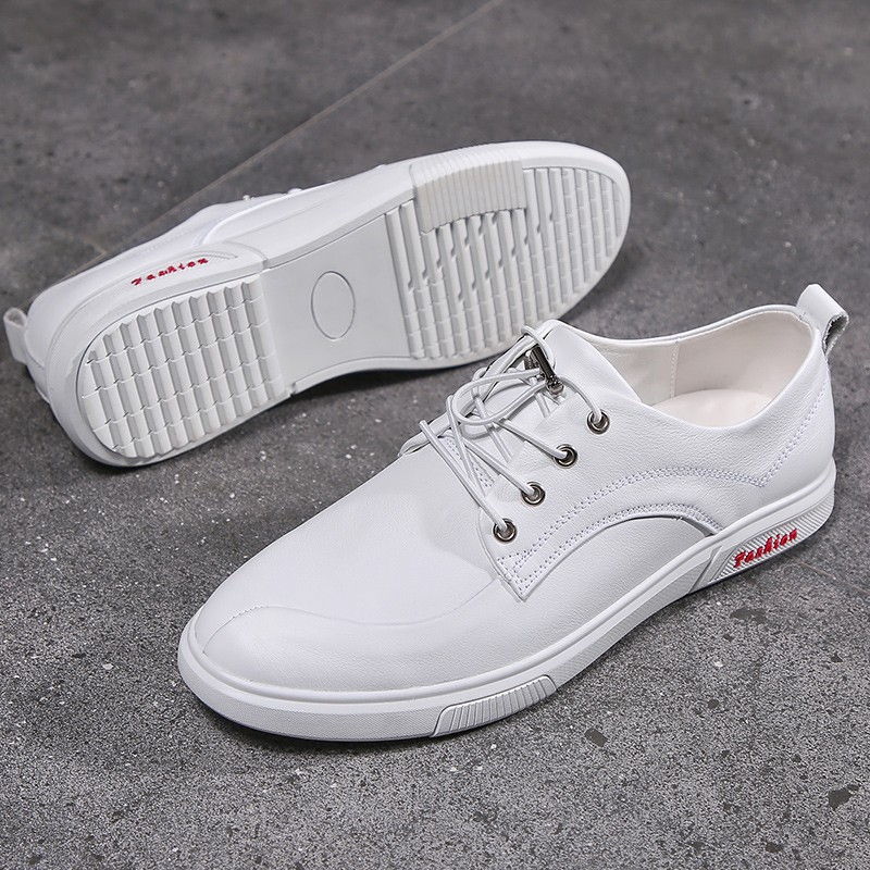 Men Sneakers Genuine Leather Men Casual Shoes Slip-on Breathable Soft Summer Flats Shoes Simple Style Fashion White Shoes