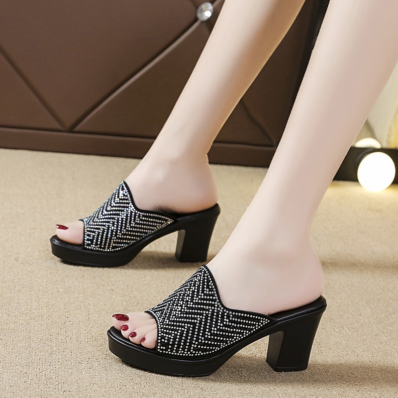 Diamond Rhinestone Genuine Leather Summer Shoes Fashion Mother Outdoor Sandals Women Plus Size 40-42 Cool Slippers