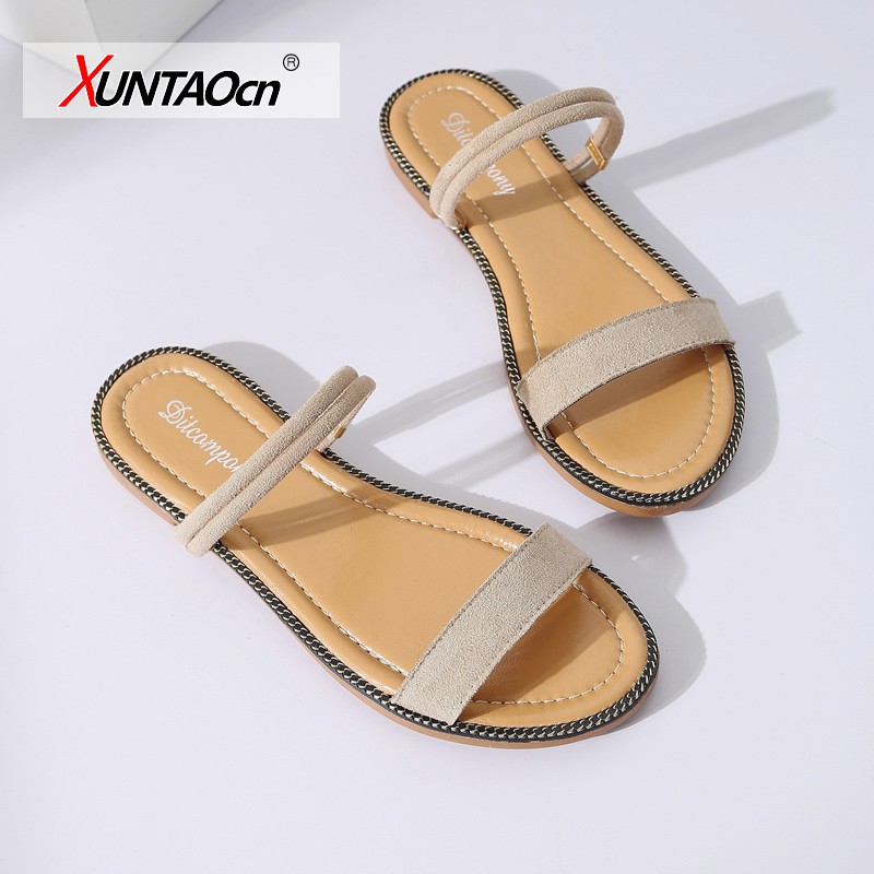 Flat bottom sandals female summer 2018 Korean version students women's shoes wearing Roman outside wear cool beach slippers