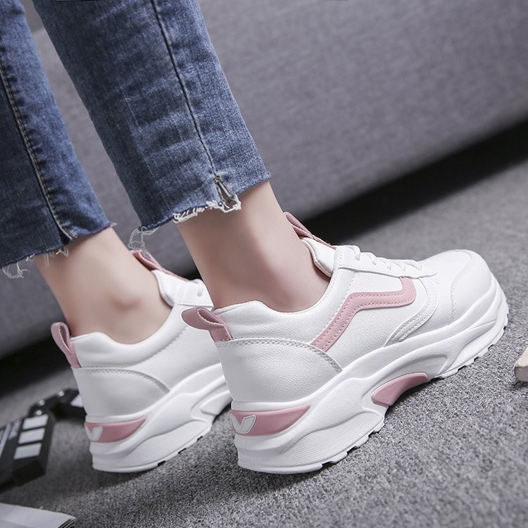 Women Sneakers 2021 Fashion Casual Shoes Comfortable Breathable White Flats Platform Female Sneakers Chaussure Femme