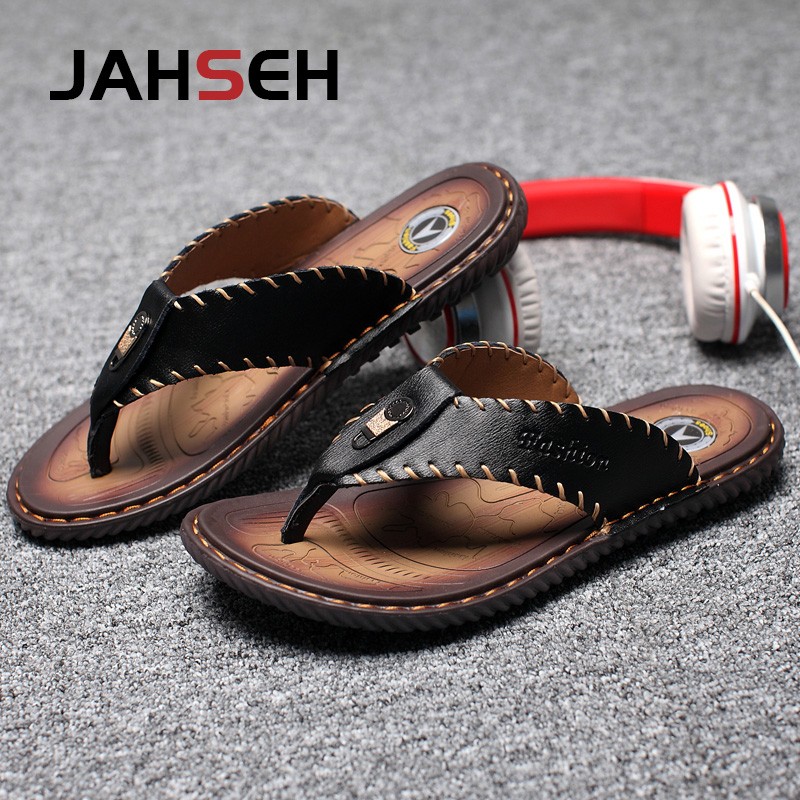 New Arrival Summer Men Flip Flops High Quality Beach Sandals Male Slippers Non-slip Zapatos Hombre Indoor Casual Shoes Men