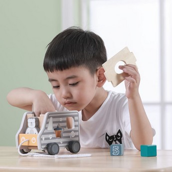 PolarB Pull-Along Shape Sorting Truck Toy