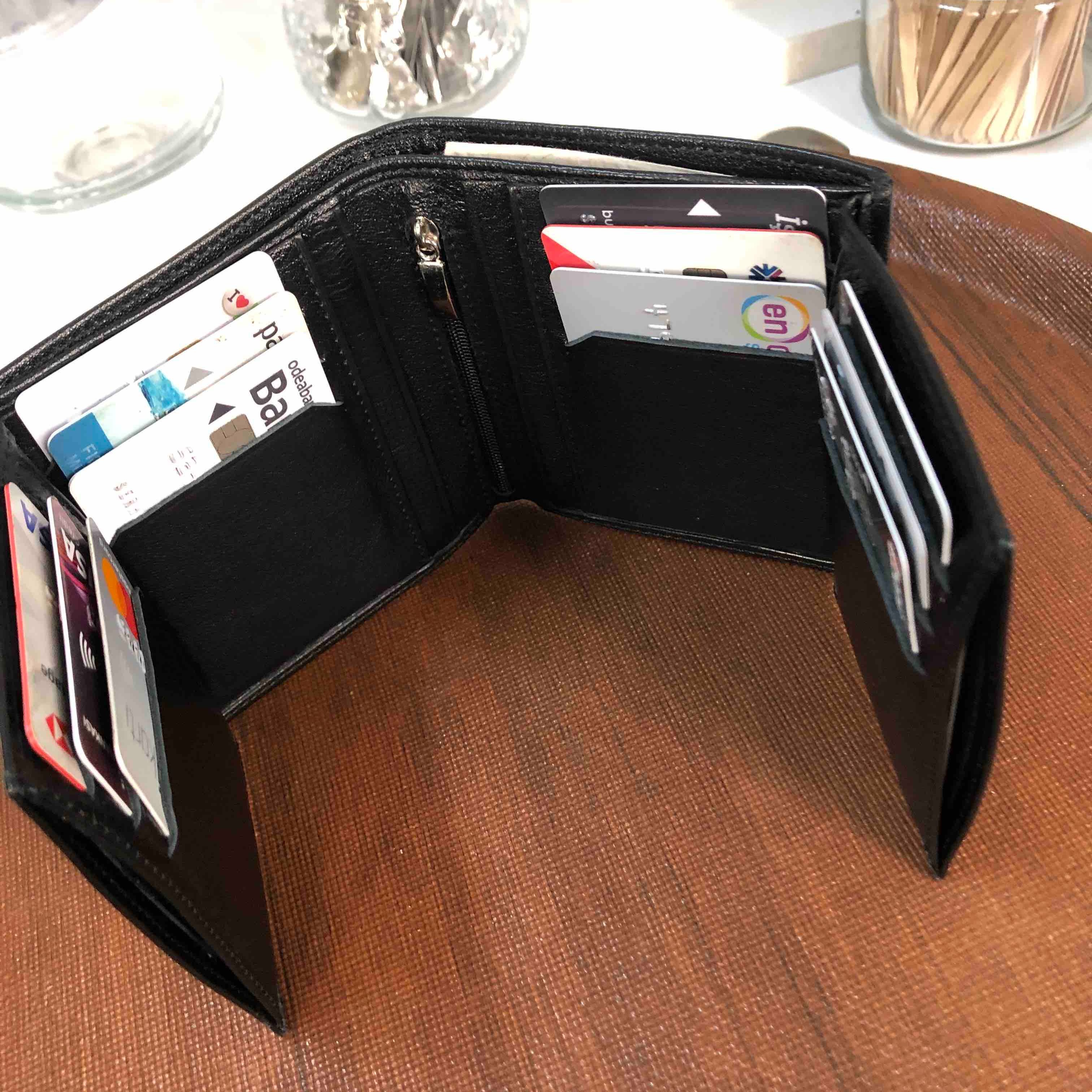 Genuine Leather Men Wallets Credit Card Wallet Casual Card Holder Horse Small Wallets Vintage Cowhide Purses Money Clip Gift Zipper Part