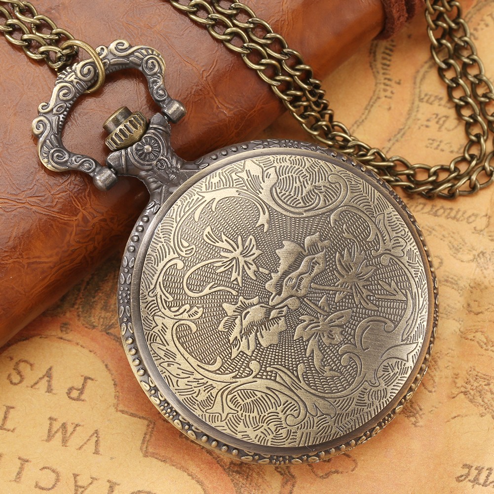 2022 Nostalgic Bronze WWII Aircraft Style Unique Quartz Chain Pocket Watch Sense Watches Souvenir Collection