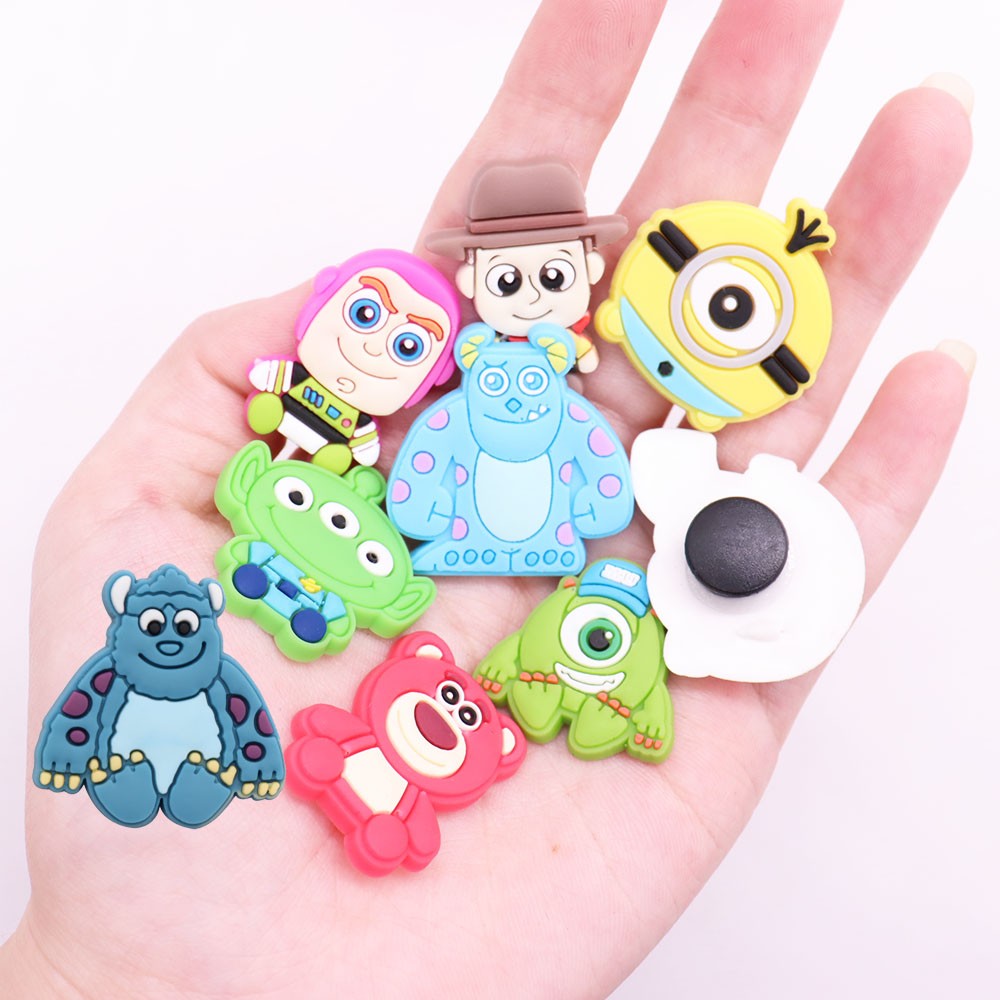 Wholesale 50pcs Cartoon Bear Animals Character Plastic Shoes Magic Shoe Accessories DIY Kids Hole Slippers Wristbands Shoes Croc Jibz