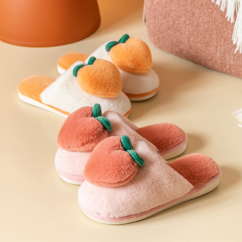 Slippers for Home Peach Chinelos Women Flip Flops Cartoon Fur Winter Warm Non-slip Floor Kawaii Shoes