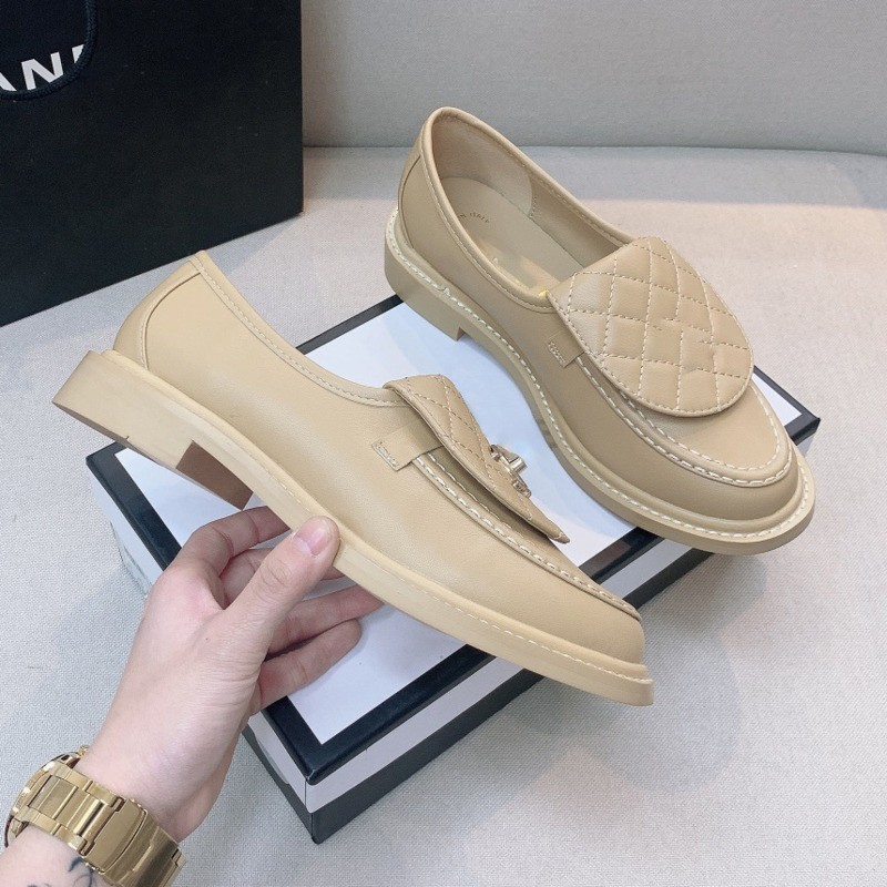 2022 New Luxury Loafers Shoes Woman Brand Turned-over Edge Shallow Mouth Casual Flat Shoes Female Genuine Leather Single Shoe