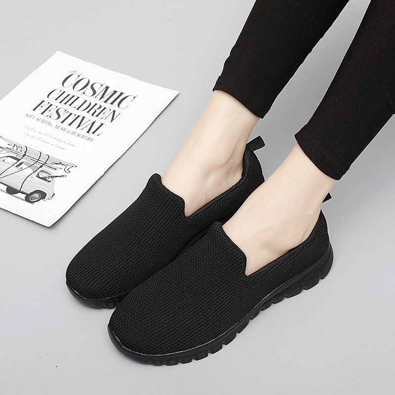 Women Walking Sneaker Mesh Breathable Female Knitted White Vulcanized Shoes Casual Slip on Ladies Flat Shoes Comfort Footwear