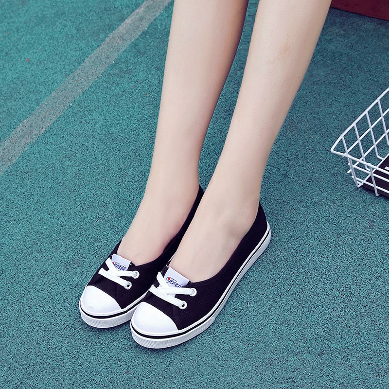 Autumn spring light canvas shoes women shoes slip on students tide Korean set foot pedal flat shoes