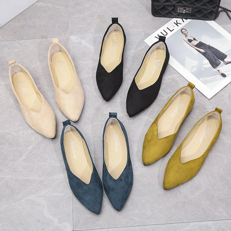 Slip On Women Flats Shoes Candy Color Pointed Toe Female Loafers Large Size Shoes Woman Spring Flock Ladies Ballet Flats