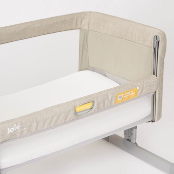 Joie Roomie Glide Playard