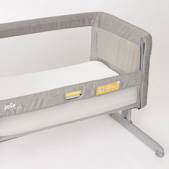 Joie Playard Roomie Crib