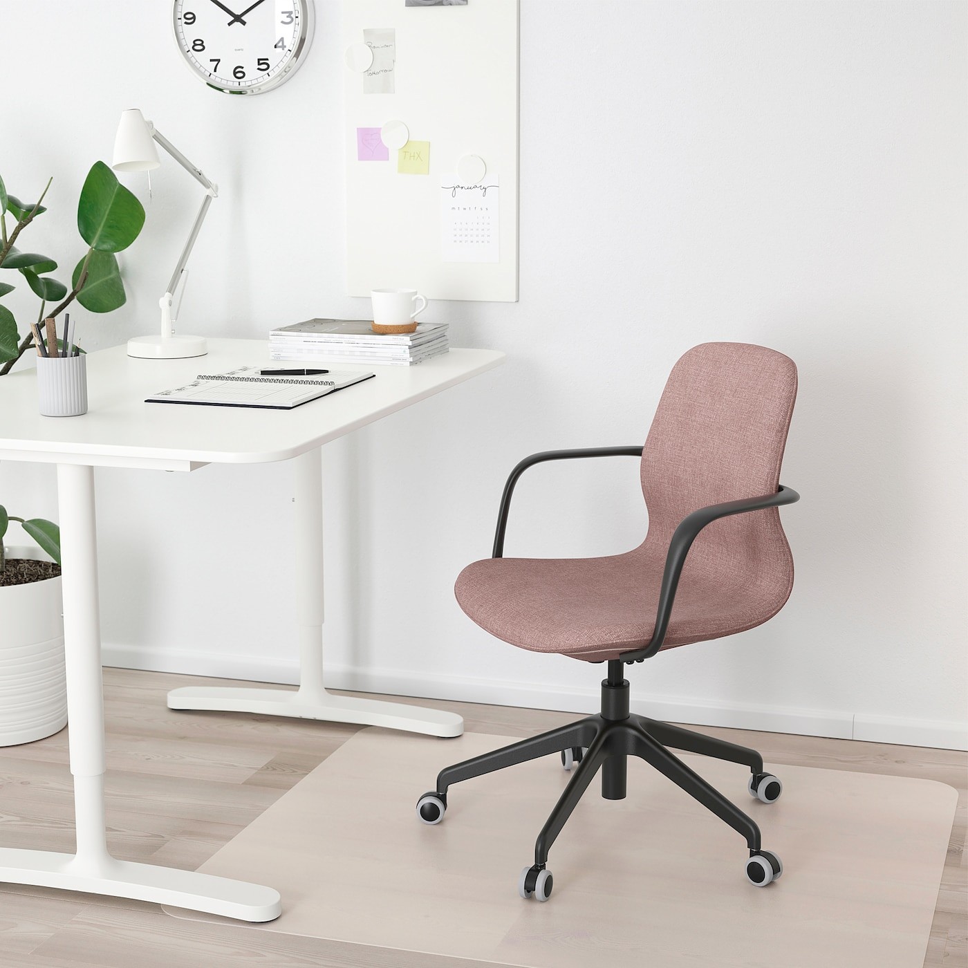 LÅNGFJÄLL Office chair with armrests