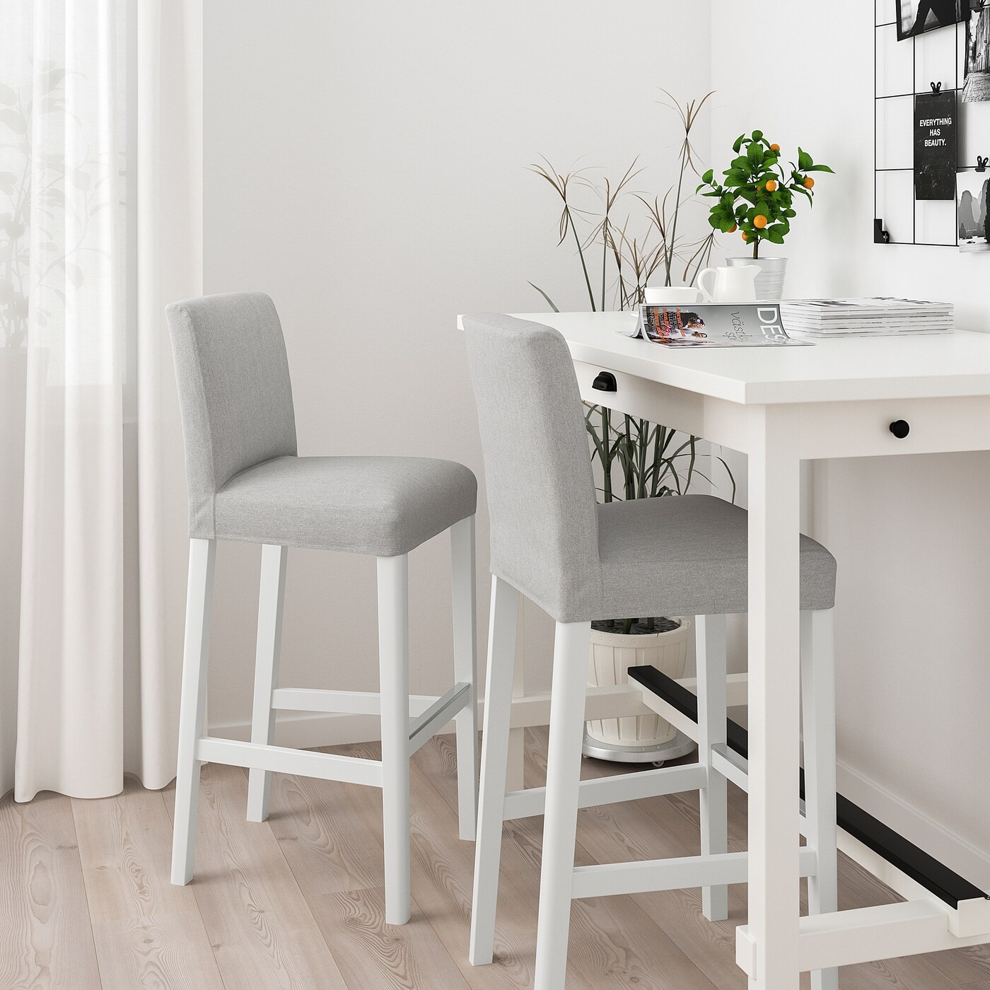 BERGMUND Bar stool with backrest