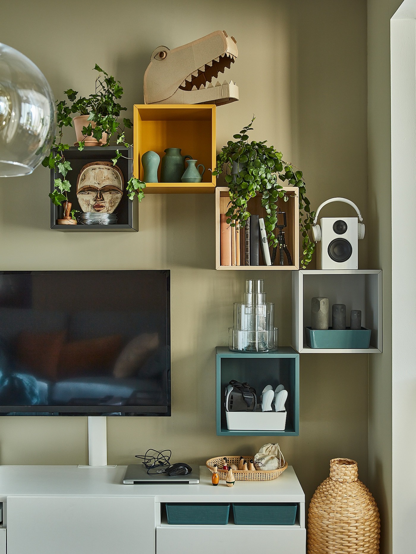 EKET Wall-mounted shelving unit