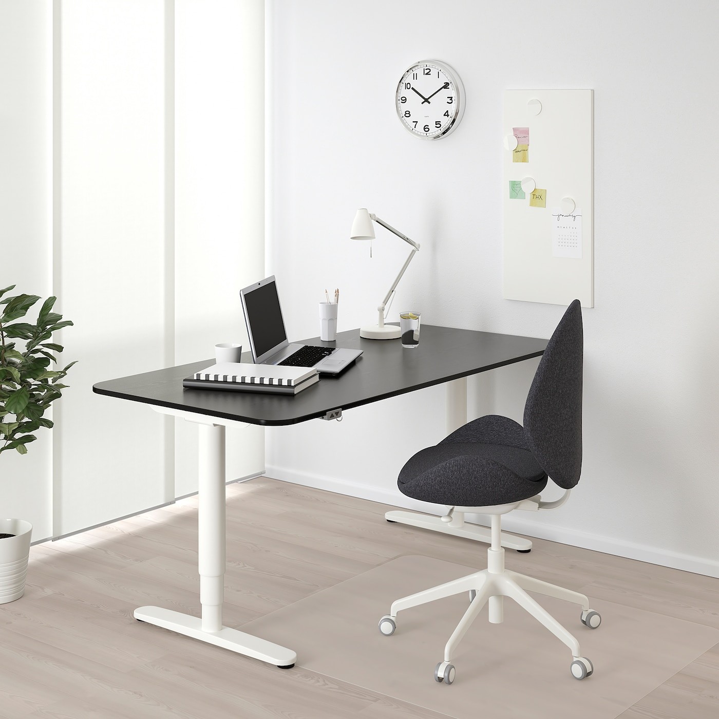 BEKANT Desk sit/stand