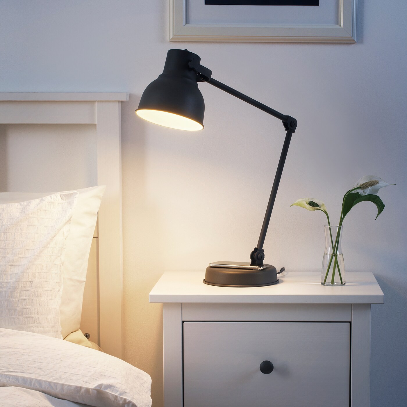 HEKTAR Work lamp with wireless charging