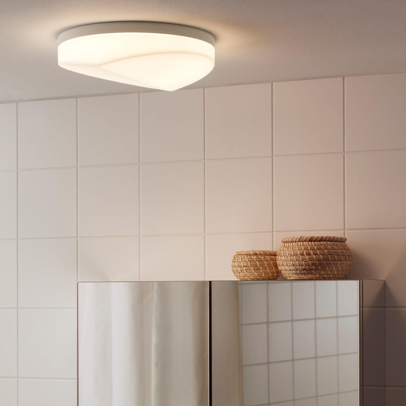 SVALLIS LED ceiling lamp