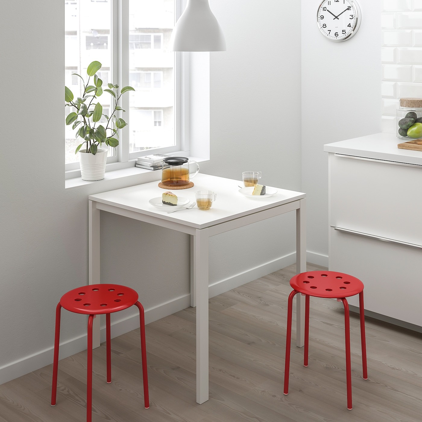 MELLTORP / MARIUS Table and 2 stools