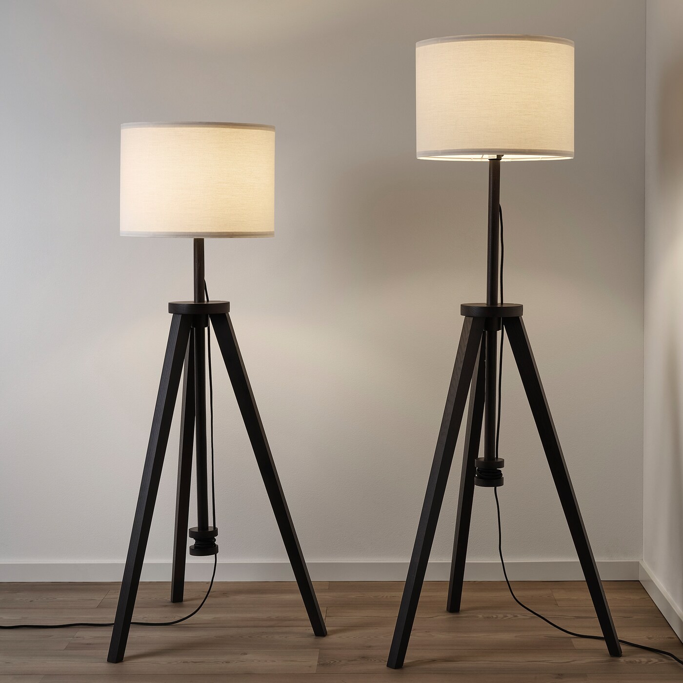 LAUTERS Floor lamp