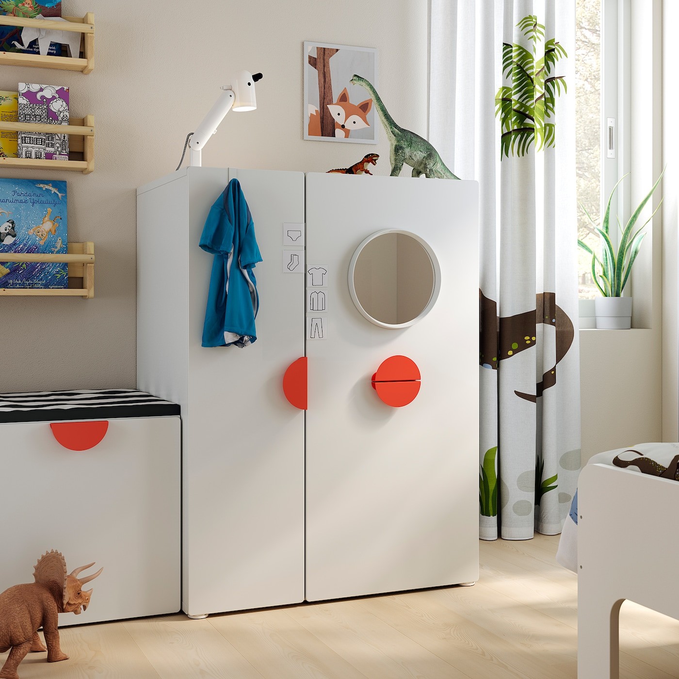 SMÅSTAD Wardrobe with pull-out unit