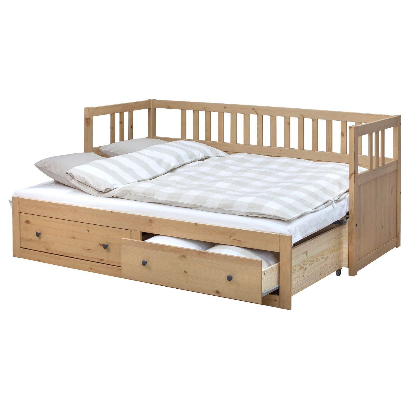 HEMNES Day-bed w 2 drawers/2 mattresses