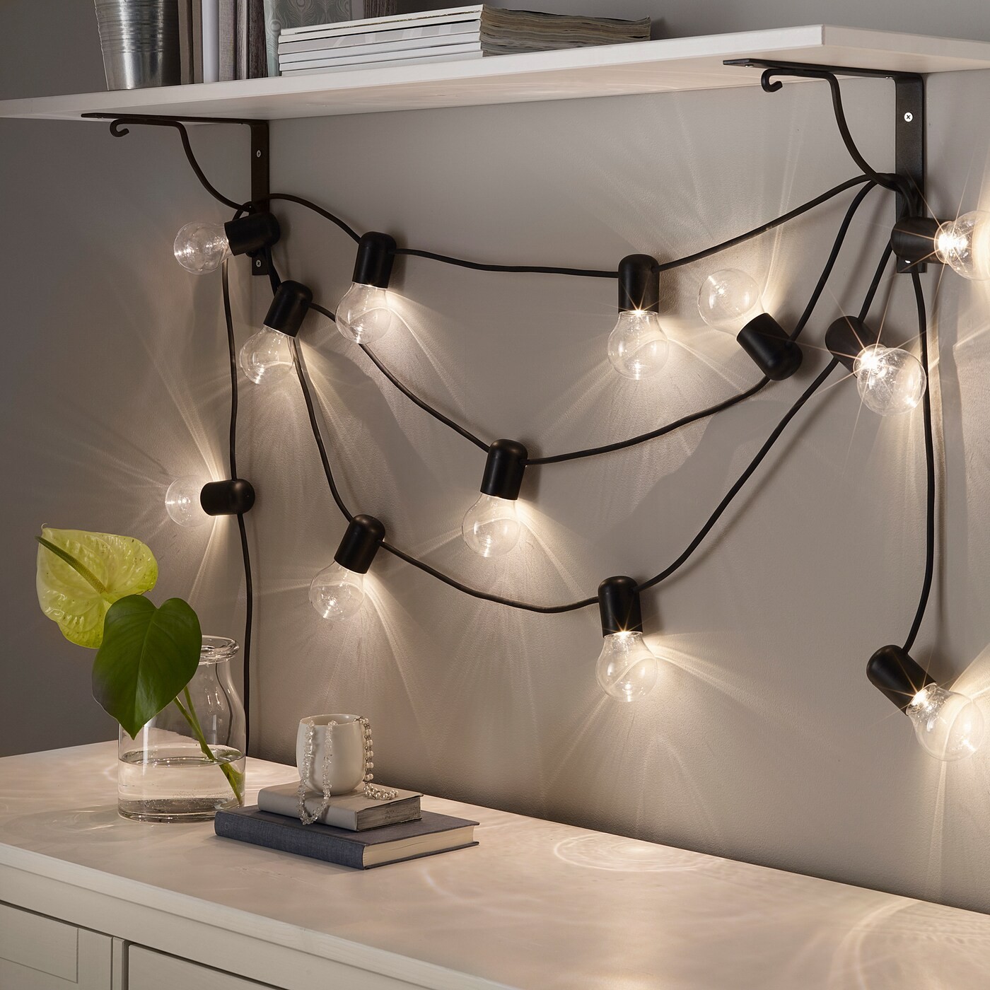 SVARTRÅ LED lighting chain with 12 lights