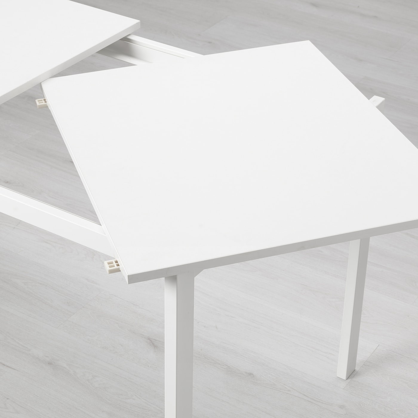 VANGSTA Extendable table