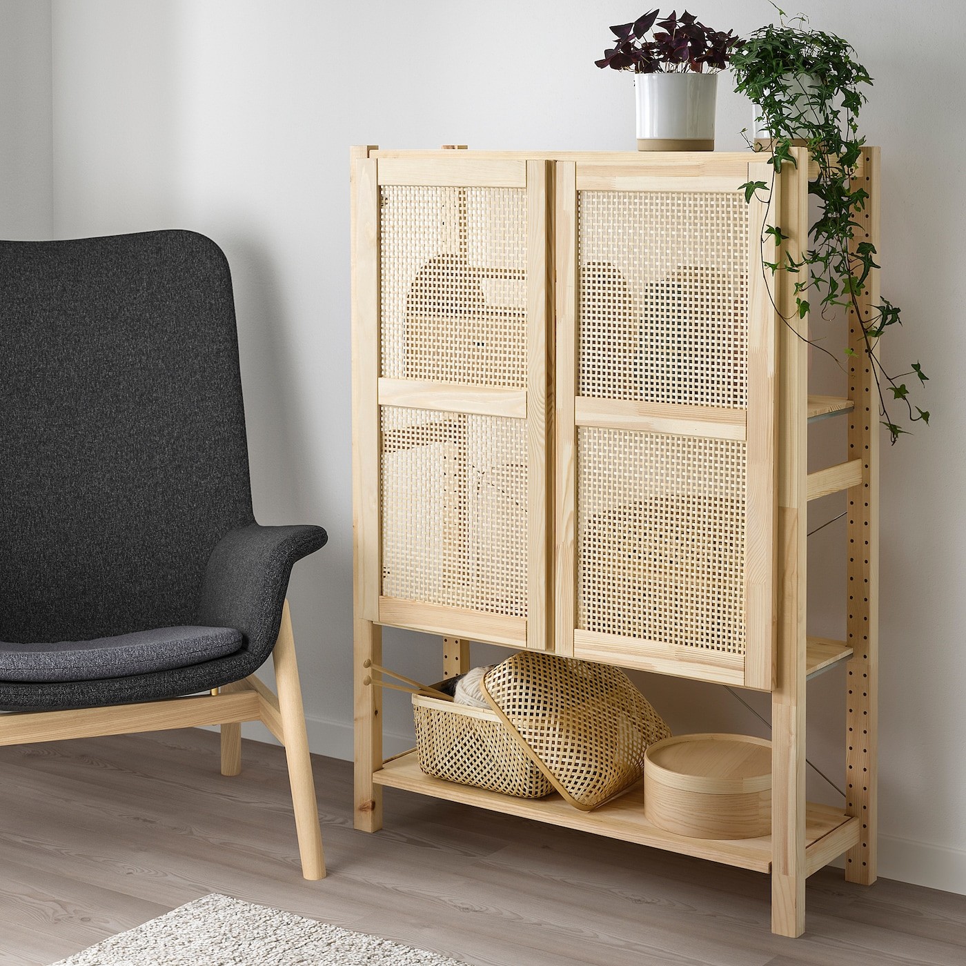 IVAR Shelving unit with doors