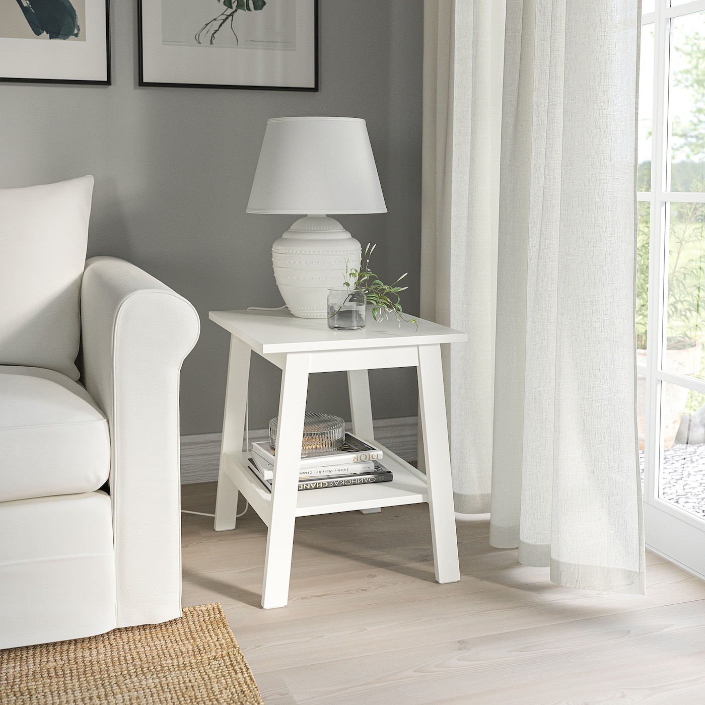 LUNNARP Side table