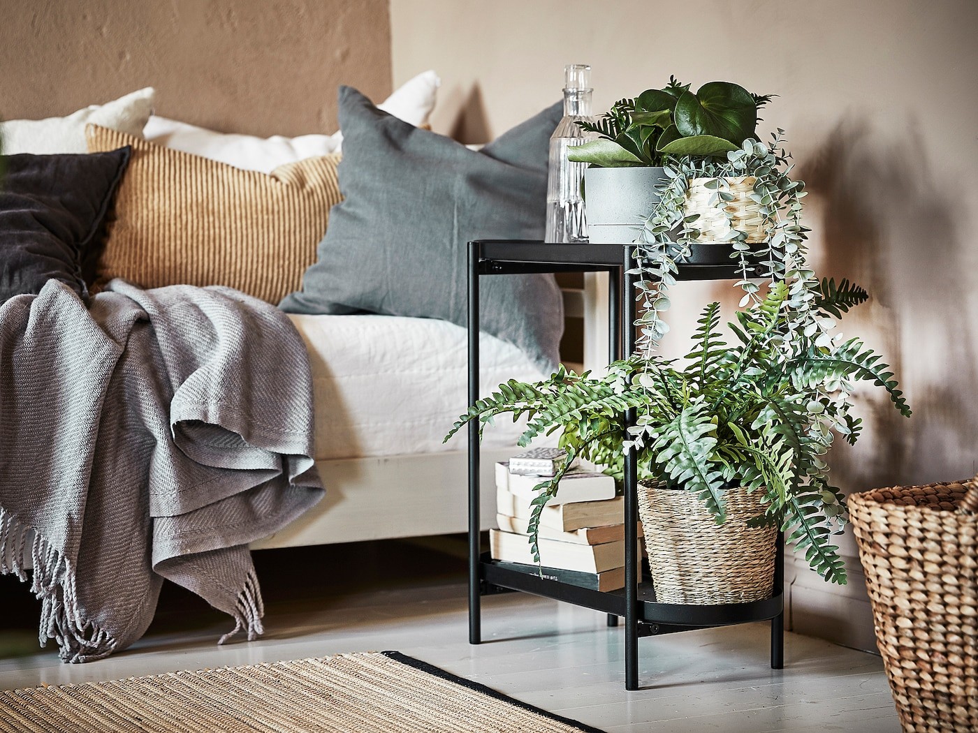 OLIVBLAD Plant stand