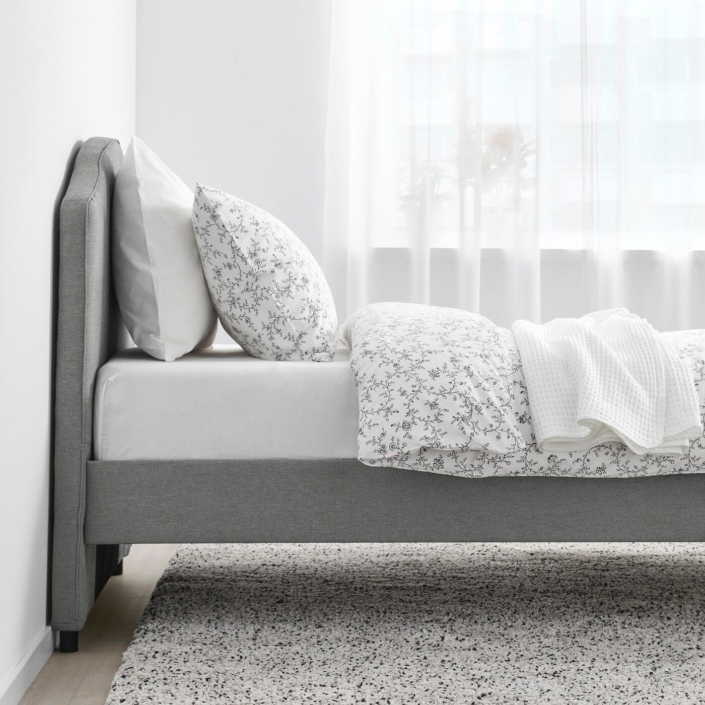 HAUGA Upholstered bed frame