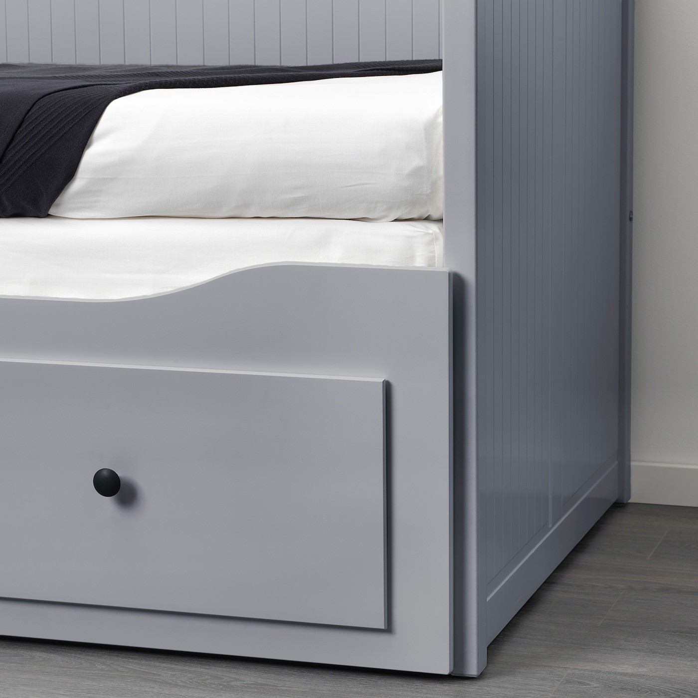 HEMNES Day-bed frame with 3 drawers