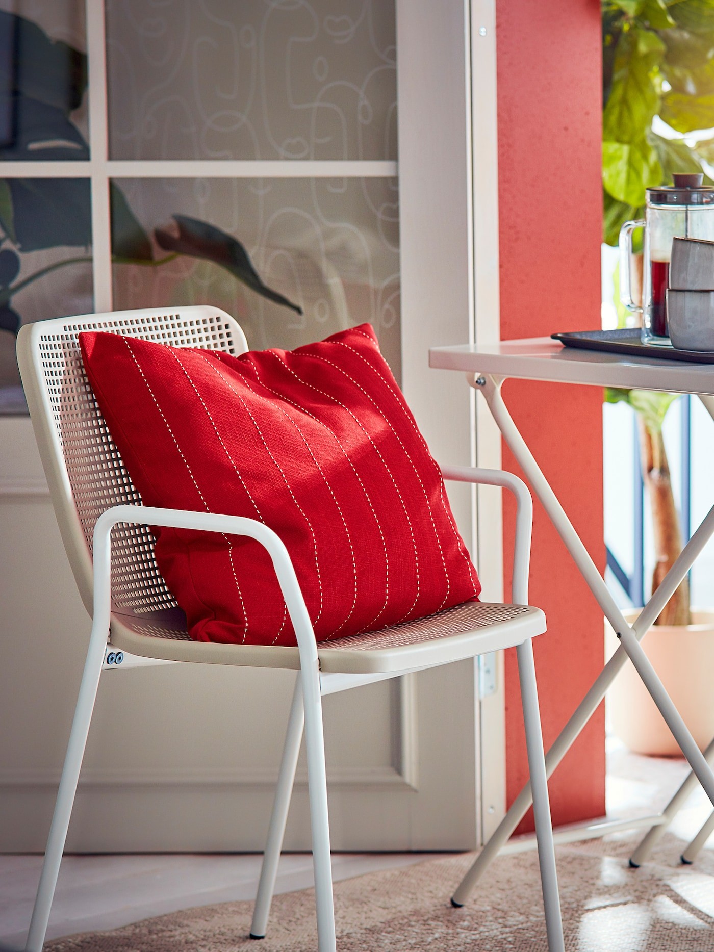 TORPARÖ Chair with armrests, in/outdoor