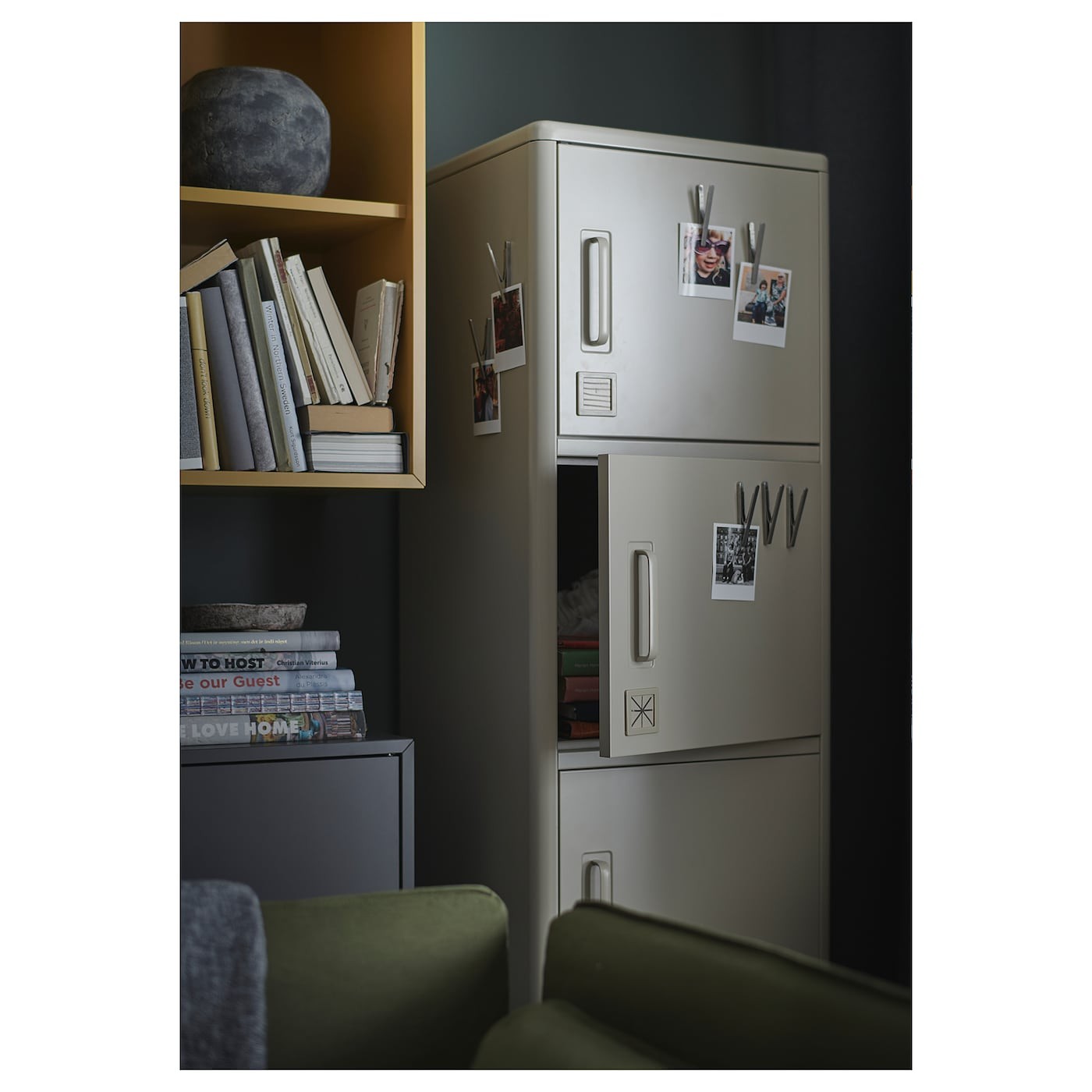 IDÅSEN High cabinet with smart lock