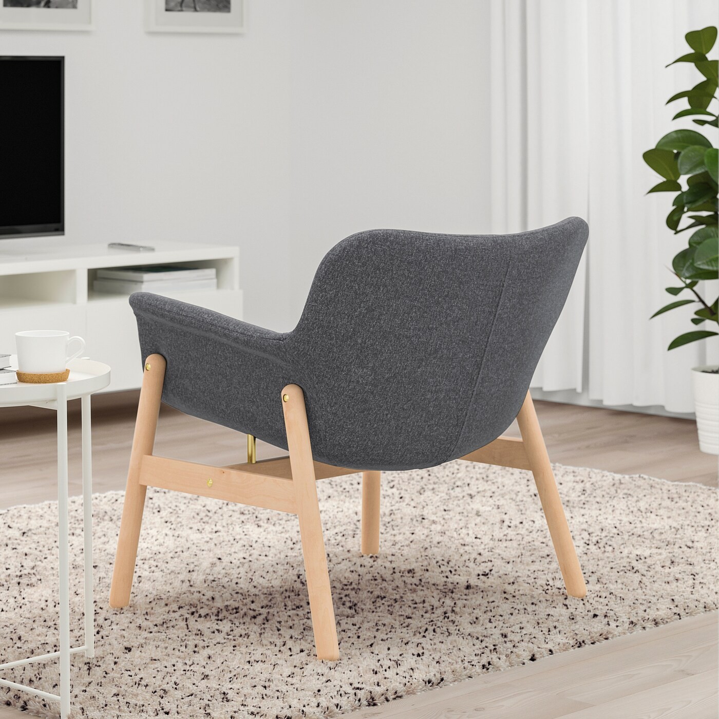 VEDBO Armchair