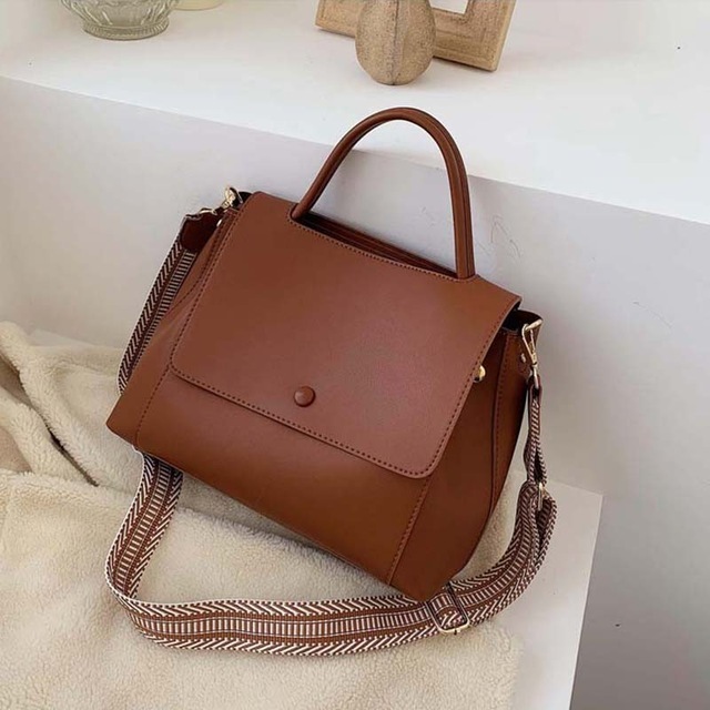 Women Shoulder Bag Fashion Leather Crossbody Bag For Women Solid Color Shoulder Messenger Bags Lady Chain Travel Small Handbag