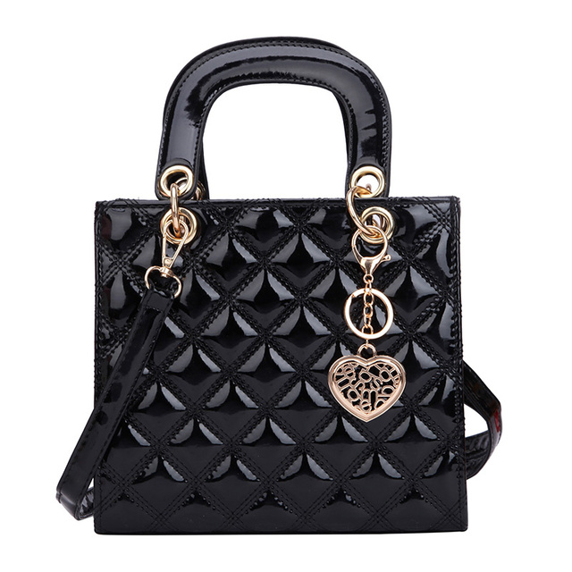 Luxury brand bag 2021 new fashion high quality female handbag lingge chain ladies crossbody handbag shoulder luxury claws