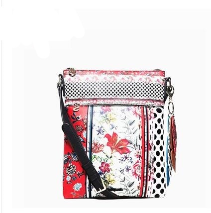 2020 Spain Brand Hot Style Ladies Embroidered Shoulder Bag Ladies Luxury Brand Carry Bags Crossbody Bag For Fashion Women Sold