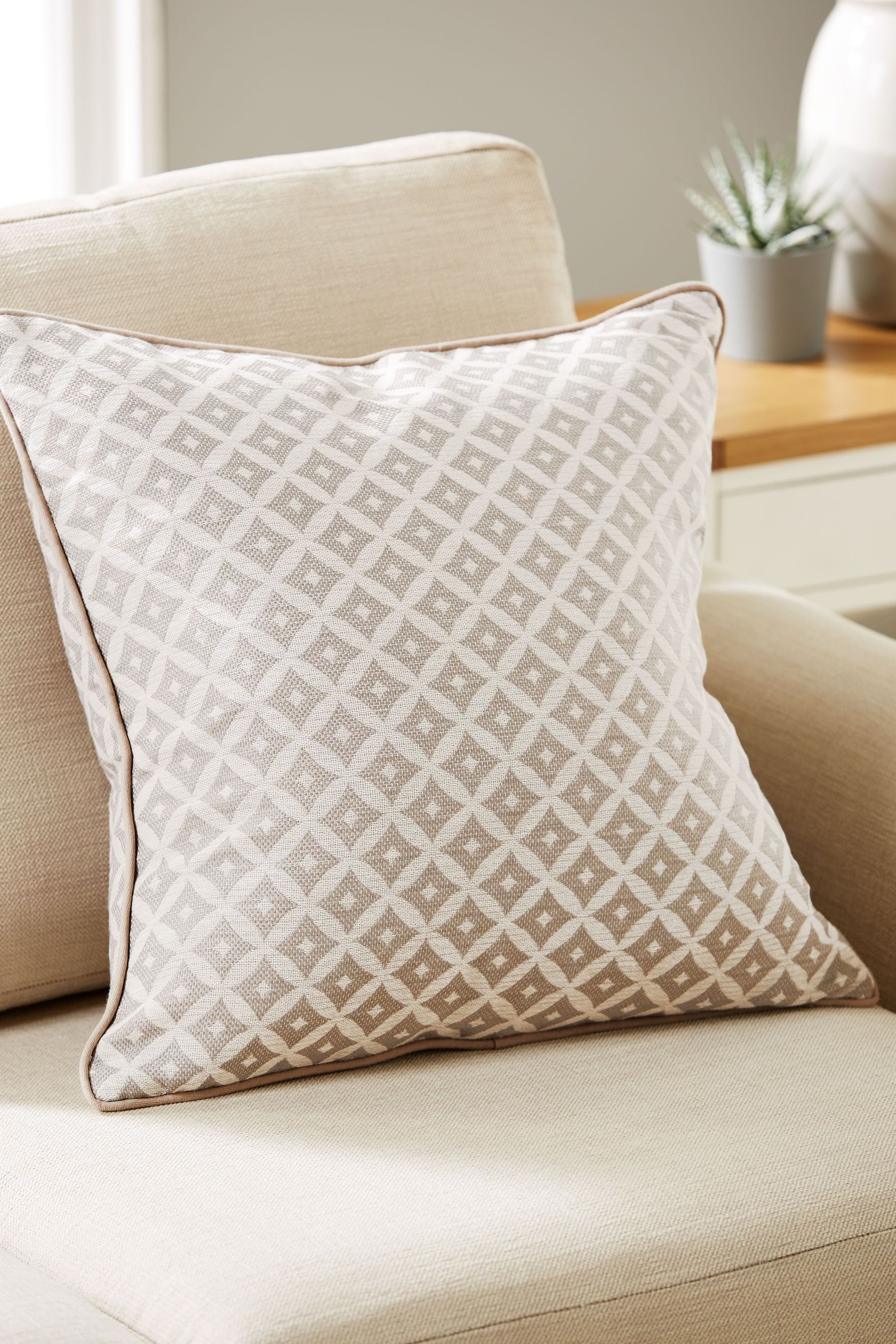 Dawson Woven Geo Cushion